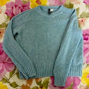 Cute woolen top